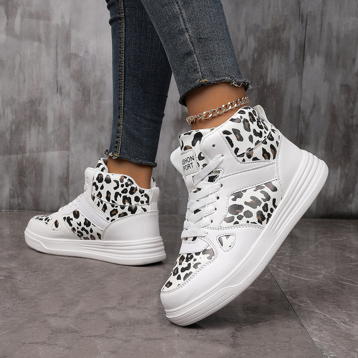 女鞋大码休闲单鞋2025秋季新款平底系带运动休闲鞋女鞋,女鞋,浅口单鞋,淘宝优惠券,粉丝福利购,淘宝优惠卷