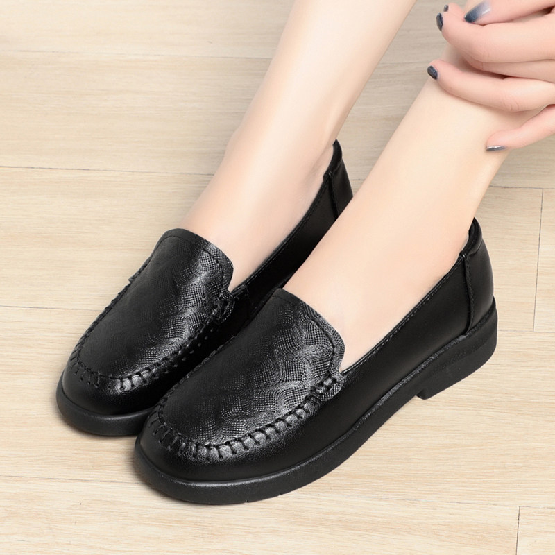 真皮平底妈妈皮鞋一脚蹬中老年人单鞋休闲软皮软底豆豆鞋春季女鞋,女鞋,深口单鞋,淘宝优惠券,粉丝福利购,淘宝优惠卷