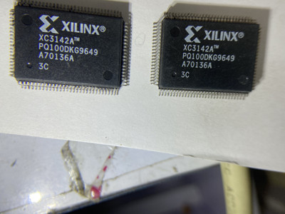 XC3142A XC3142APQ100 XC3142A-3PQ100C 散新保证质量