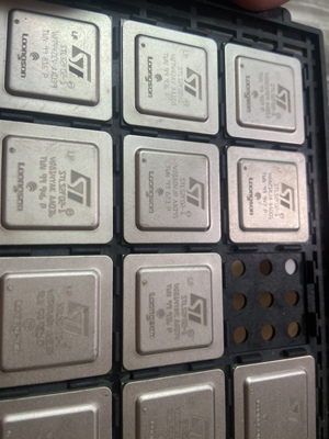 STLS2F02 全新正品 实体现货及时发货