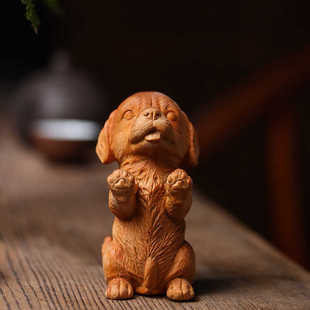 崖柏木雕小狗手把件实木雕刻生肖狗家居装饰礼品旺财文玩桌面摆件