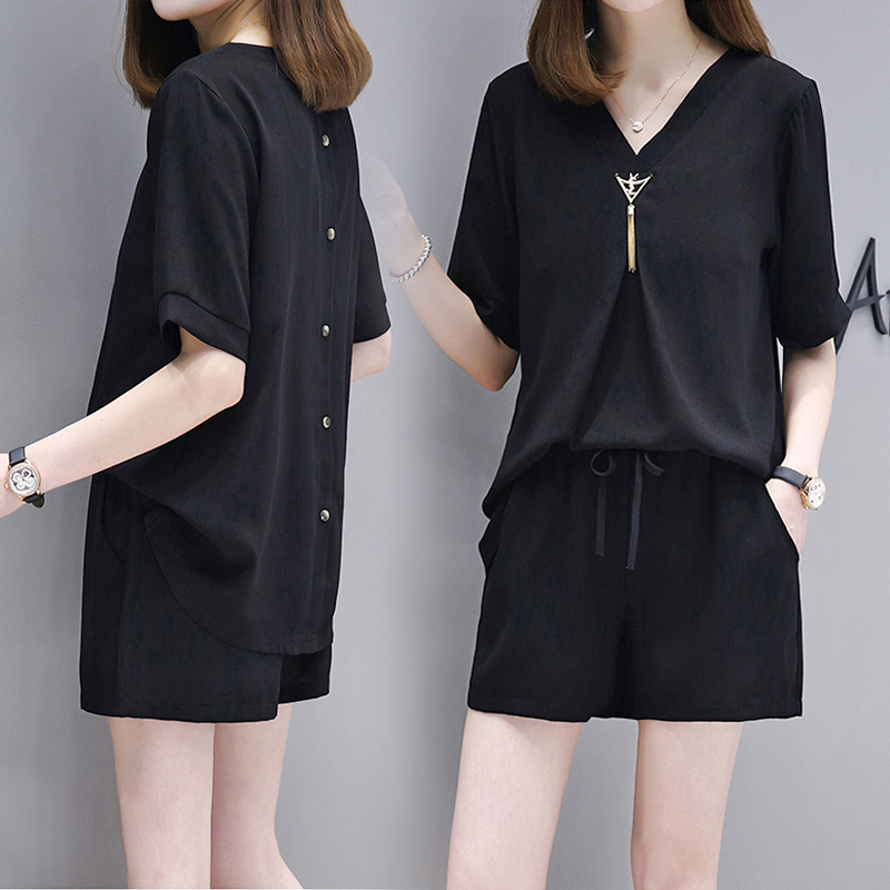 实拍2019夏新款欧洲站大码女装宽松显瘦雪纺上衣+短裤两件套装|ruв категории Женская одежда, женской одежды - от Buy2taobao.com для оказания профессиональной услуги покупки агента Taobao