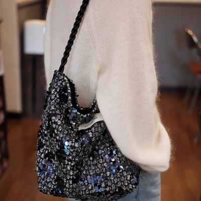 气质时髦深蓝大亮片百搭单肩包