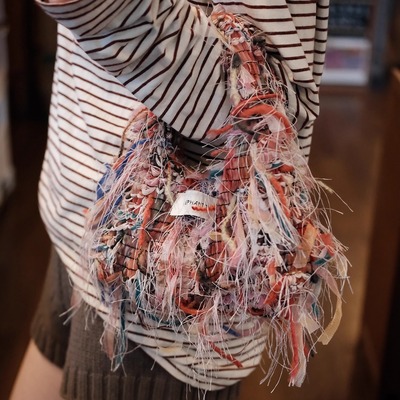 小众法式浪漫红色流苏小hobo水桶包帆布包遛弯包小众包包闺蜜礼物