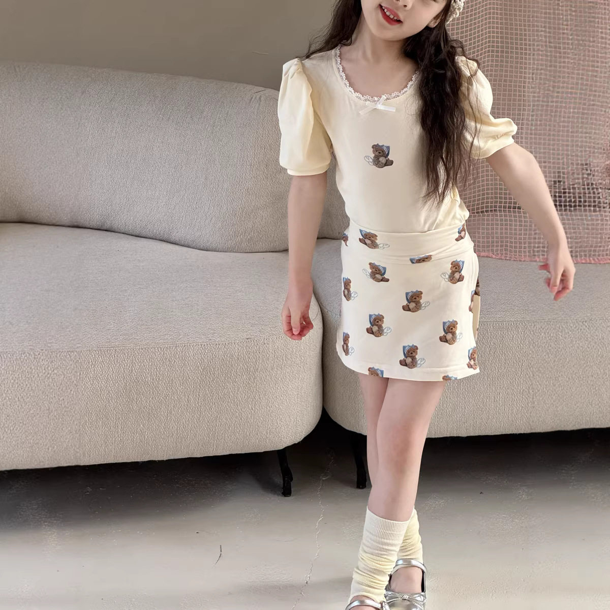 韩版童装2026夏季女童可爱小熊印花A字短裙儿童时髦百搭休闲卫裙