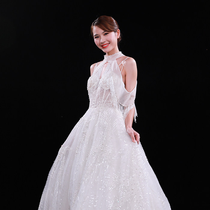 2021年春季蔡美月婚纱新款女装新娘唯美流苏蕾丝白纱婚纱