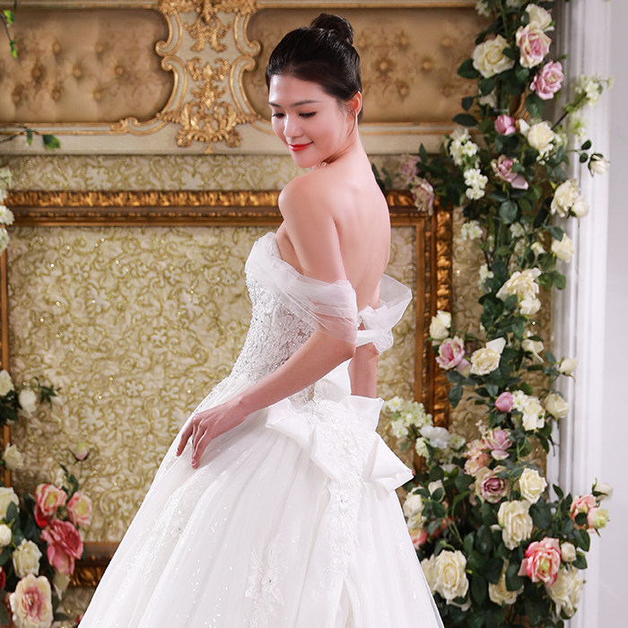 2021年春季蔡美月婚纱新款女装新娘唯美一字肩蕾丝白纱婚纱