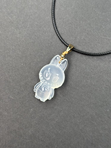 天然玛瑙A货冰糯种可爱兔子吊坠布布
