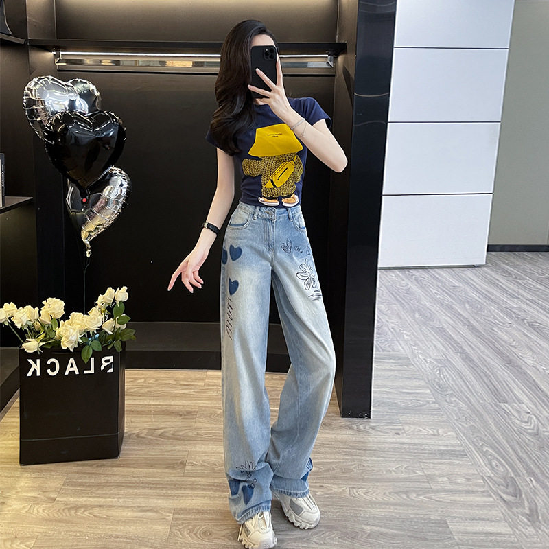 时尚潮流有个性印花短款短袖显瘦上衣复古高腰直筒牛仔裤子女套装