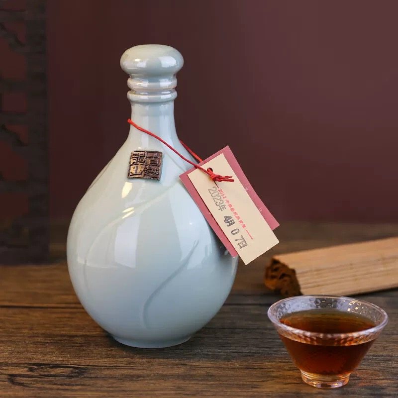 古越龙山库存十年陈黄酒1L花雕1000ml礼盒半干老酒礼盒装绍兴黄酒