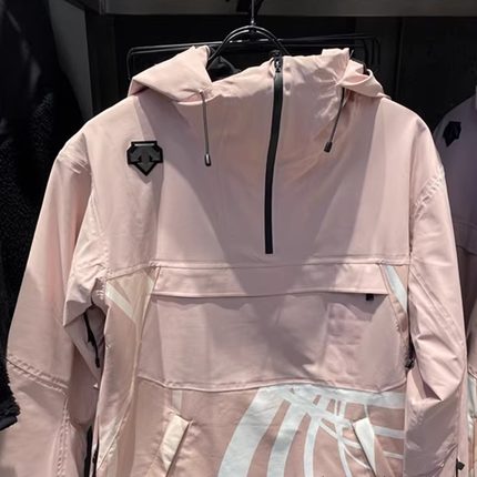 DESCENTE迪桑特男女同款中性运动防风保暖滑雪服外套D3133OSJ60