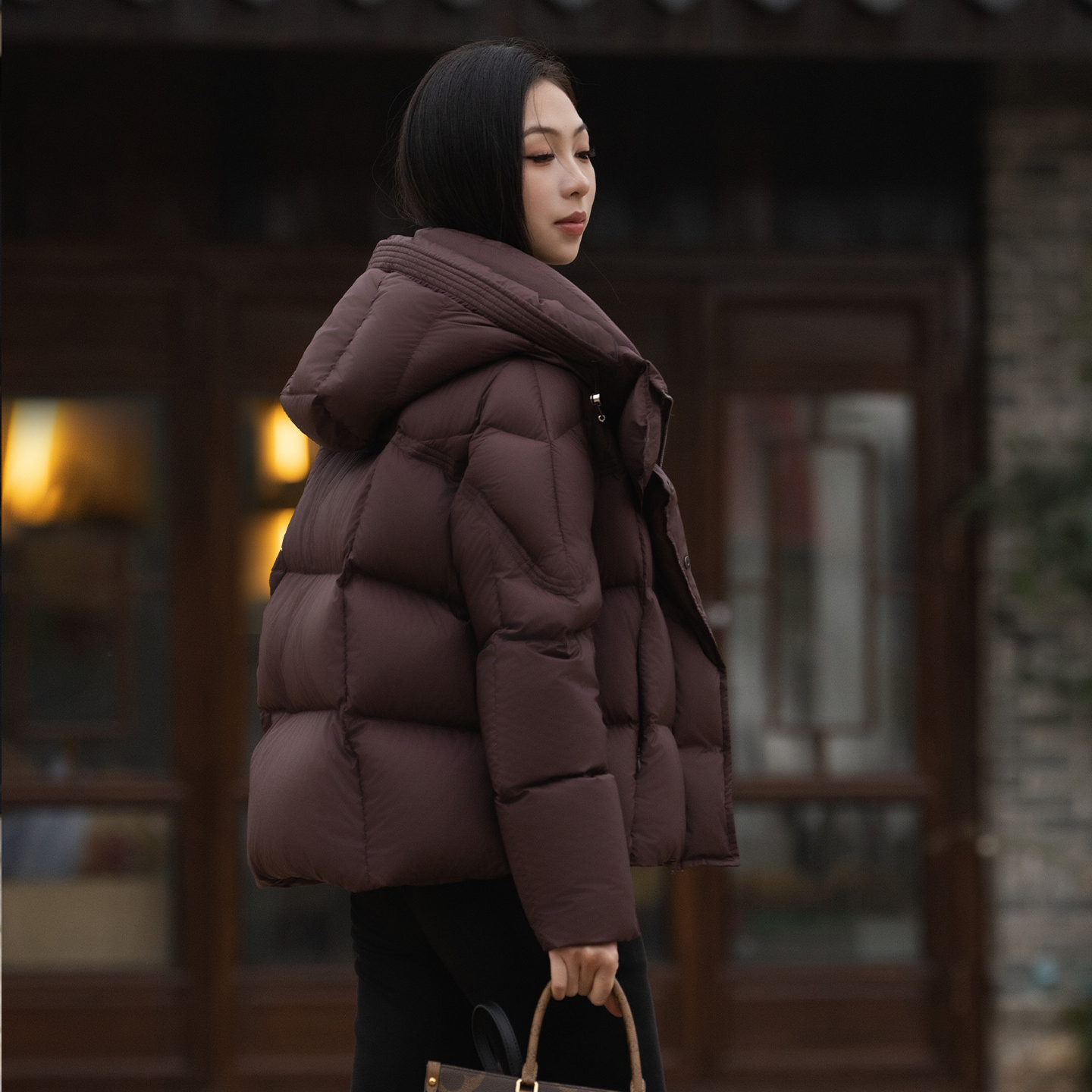 2025冬季爆款鹅绒服巨好看龟背羽绒服女小个子短款泡芙高充绒95绒