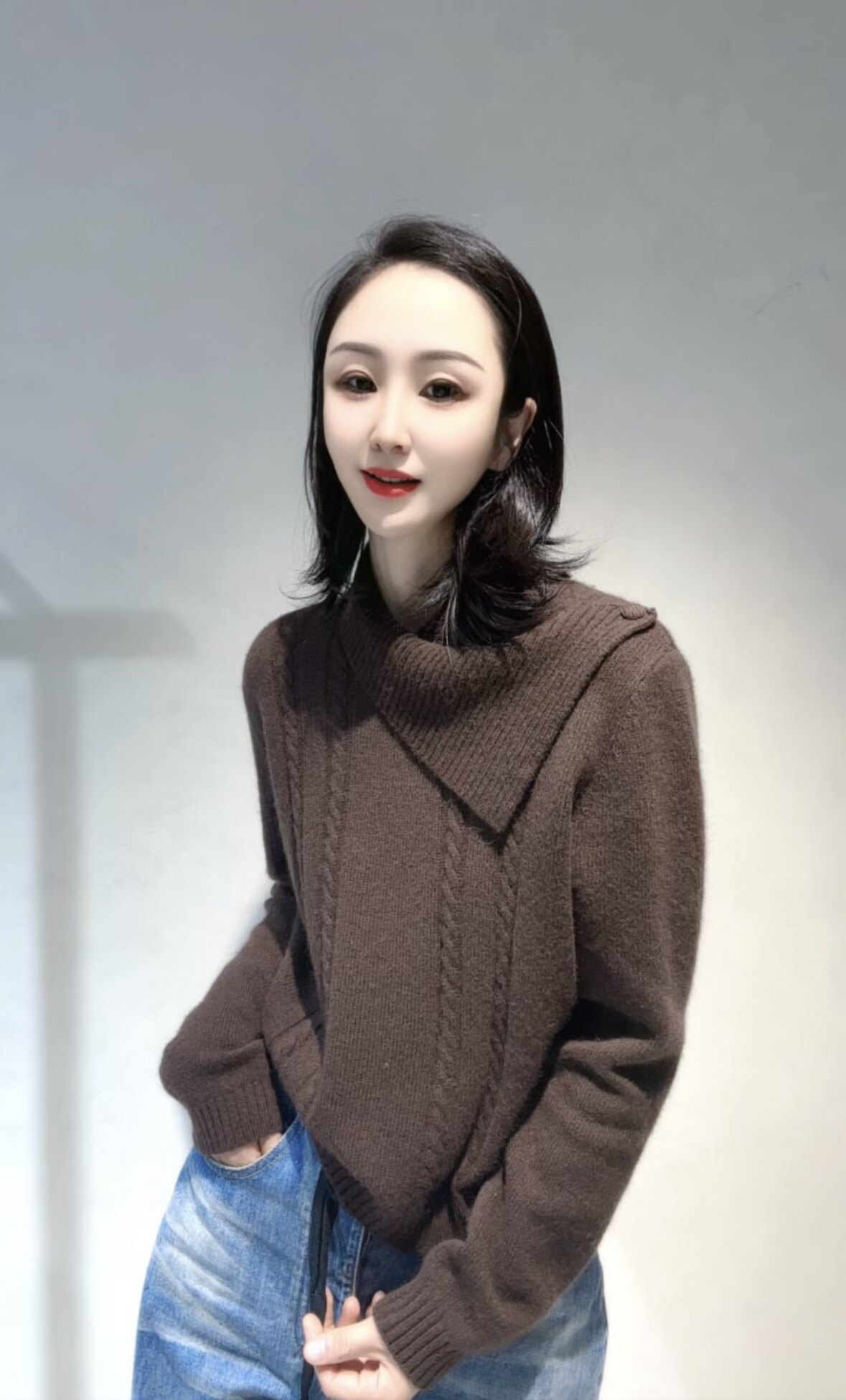 南油品质 毛衫女2026翻领麻花毛衣女秋冬新款时尚咖啡色显白百搭