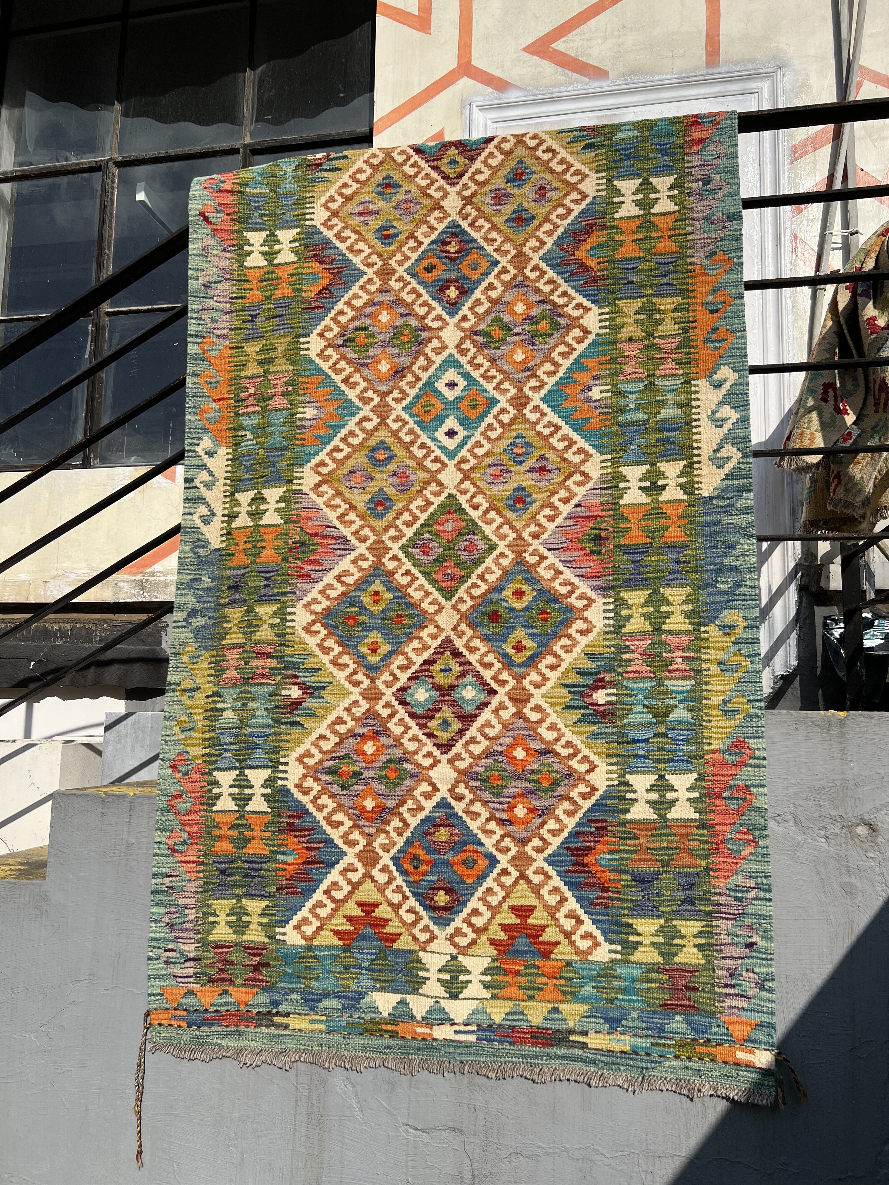 梭罗双树 |  100*200左右新品阿富汗羊毛手工编织基里姆薄款地毯