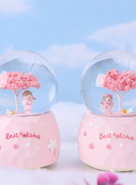 家居摆件情人节礼物创意天使女孩情侣带灯飘雪水晶球学生礼品