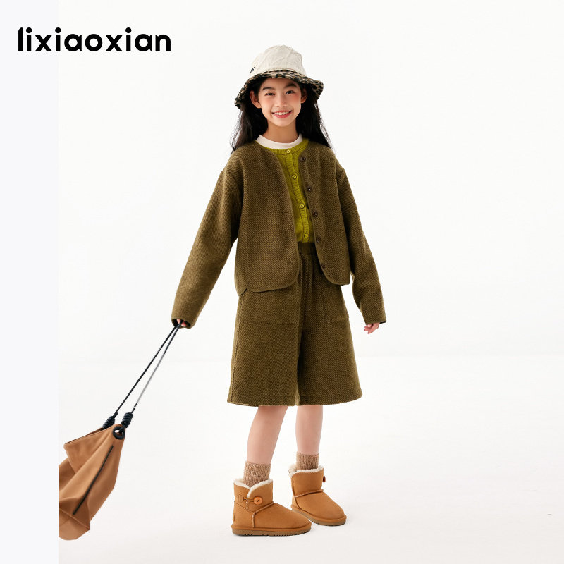 梨小闲童装原创两件套羊毛呢套装