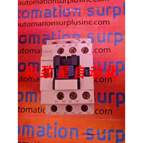 工业配件CAD32接触器3NO+2NC 115V 带LADN40 AUX