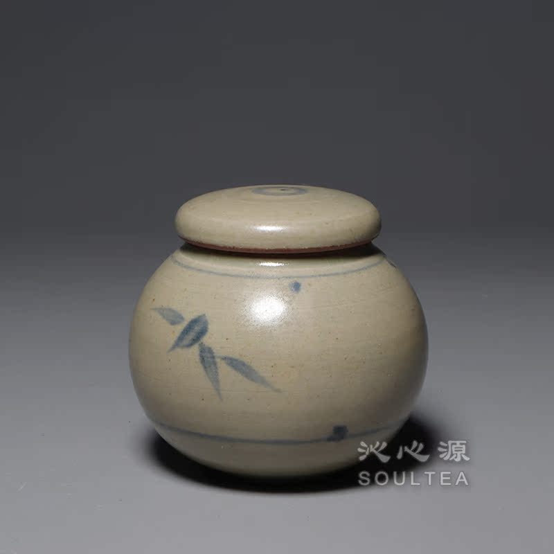 台湾张书曜许德家小茶叶罐醒茶罐荷花梅花 桌上小茶叶罐 台湾原产