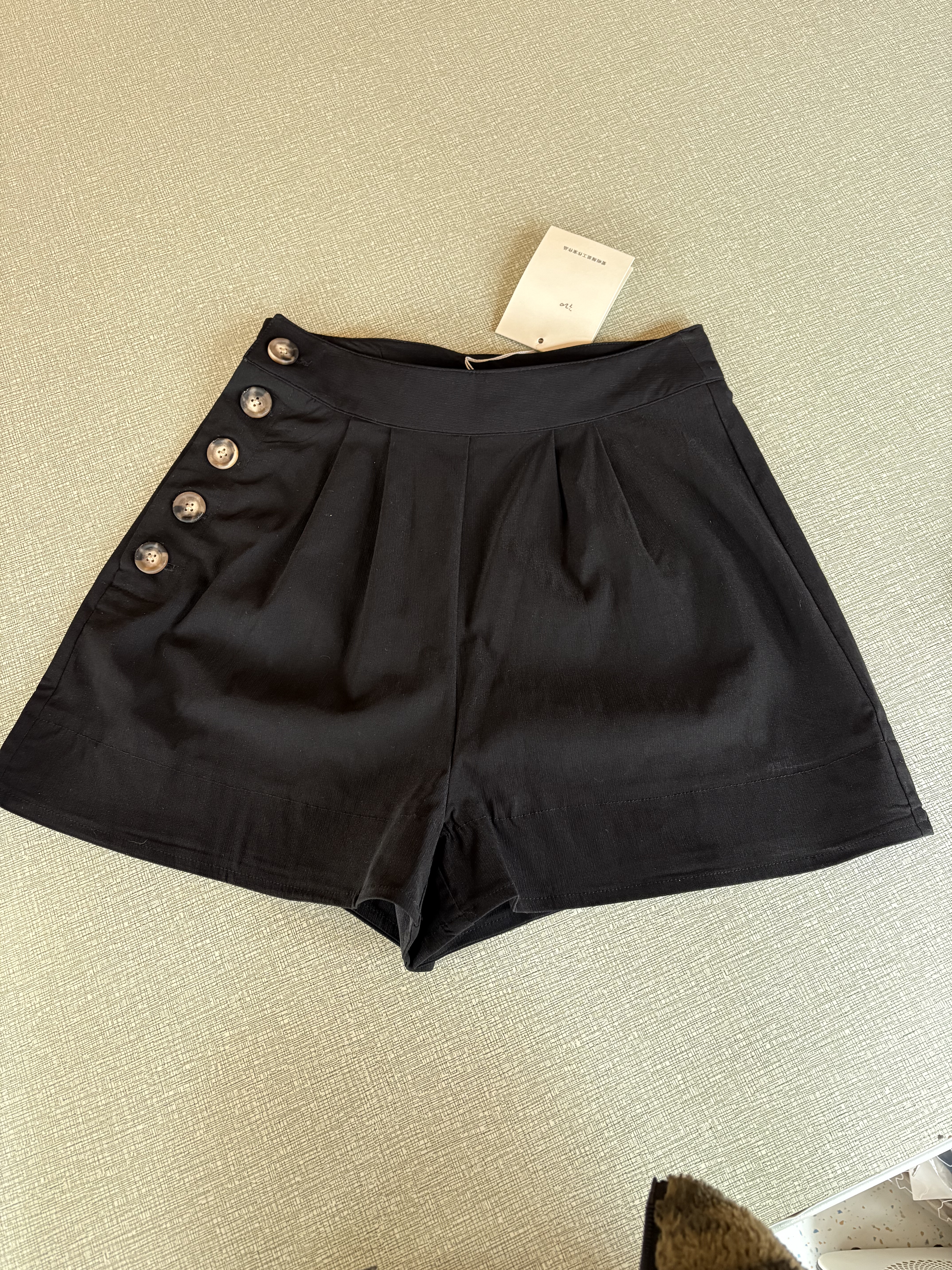 尾货清仓两件包邮女士短裤时尚百搭休闲裤,女装/女士精品,短裤,淘宝优惠券,粉丝福利购,淘宝优惠卷