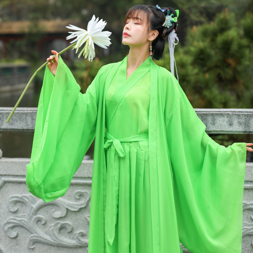 汉服绿色仙气飘逸中国古风