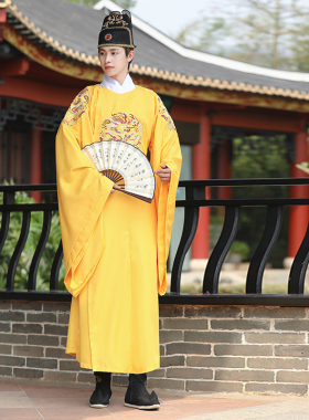 现货汉服男龙袍明制圆领袍皇帝黄色四团龙复原重工绣花中国风古风