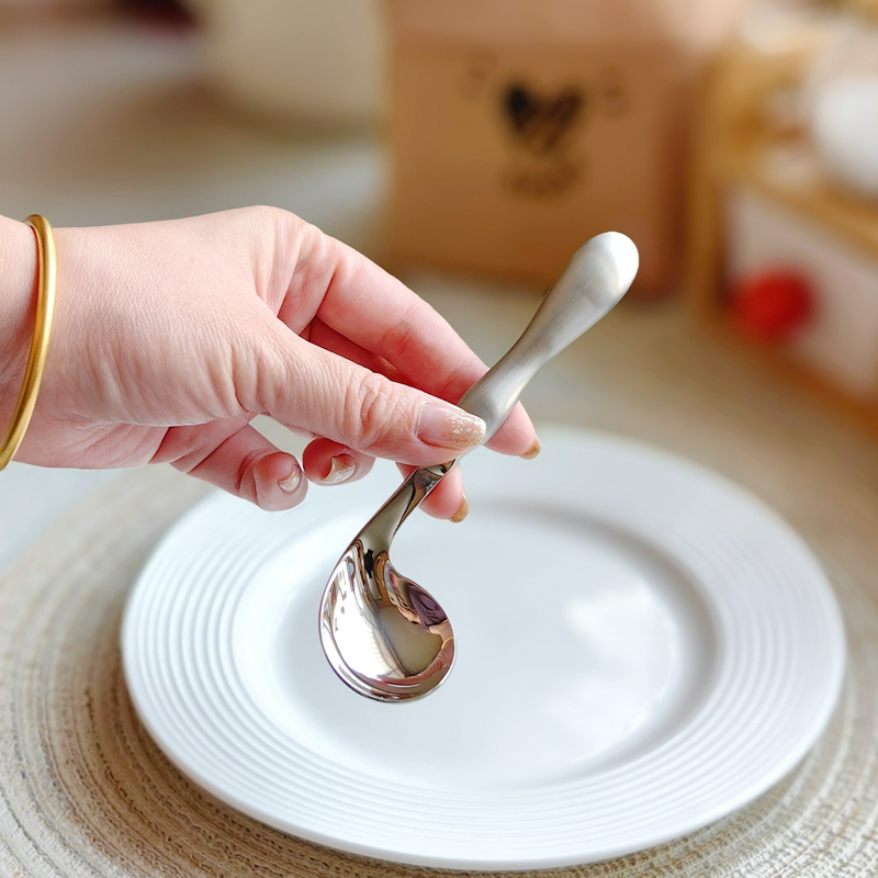 304不锈钢宝宝勺子握感舒适