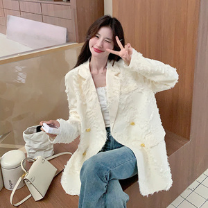 高级小众休闲米白色西装外套女2025春秋超火好看独特流苏设计西服图片