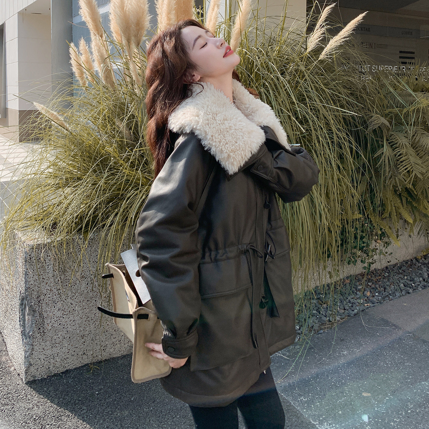 韩系工装风PU皮棉服女2025冬季新款高级感复古时髦显瘦小个子棉衣,女装棉衣/棉服,2C339
