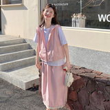 工装粉色连帽马甲半身裙套装女夏2025新款独特漂亮ootd穿搭两件套，女装套装/套裙，2C339