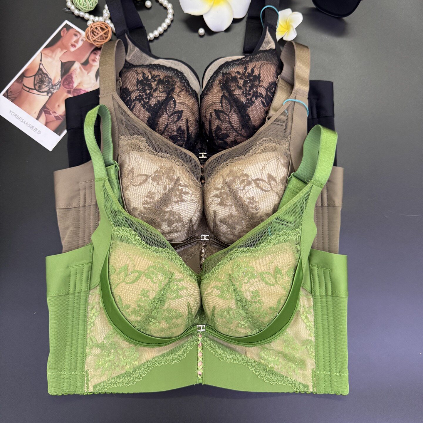 小仙托新款女士文胸蕾丝网纱刺绣加厚杯小胸聚拢收副乳调整型内衣