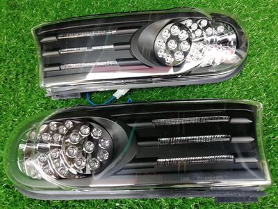 三洪星 FJ酷路泽 台湾进口 LED灯 熏黑  转向灯