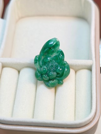 可心天然独山玉原矿细腻温润浓艳蓝绿荷花项链挂坠件