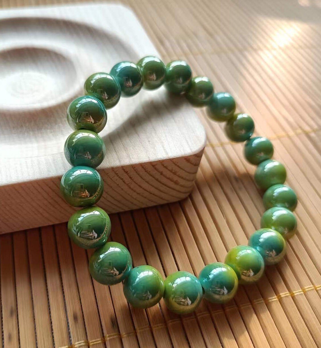 托玛琳手链 炫彩10毫米果绿黄圆珠手链 成品饰品