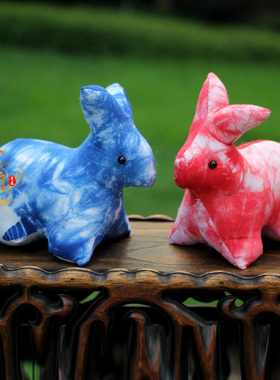 民族风手工扎染蓝染布艺小兔摆件