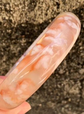 天然冰透红色百搭飘花玛瑙手镯