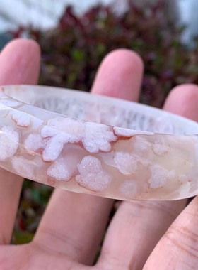 天然时尚风水晶飘花玛瑙手镯