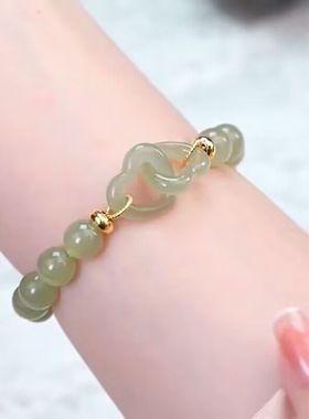 漂亮可爱卡通年代手链女款ins轻奢气质小众设计高级复古百搭手串