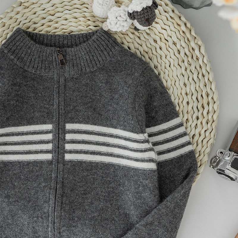 儿童纯羊绒衫男童洪叶云台毛衣