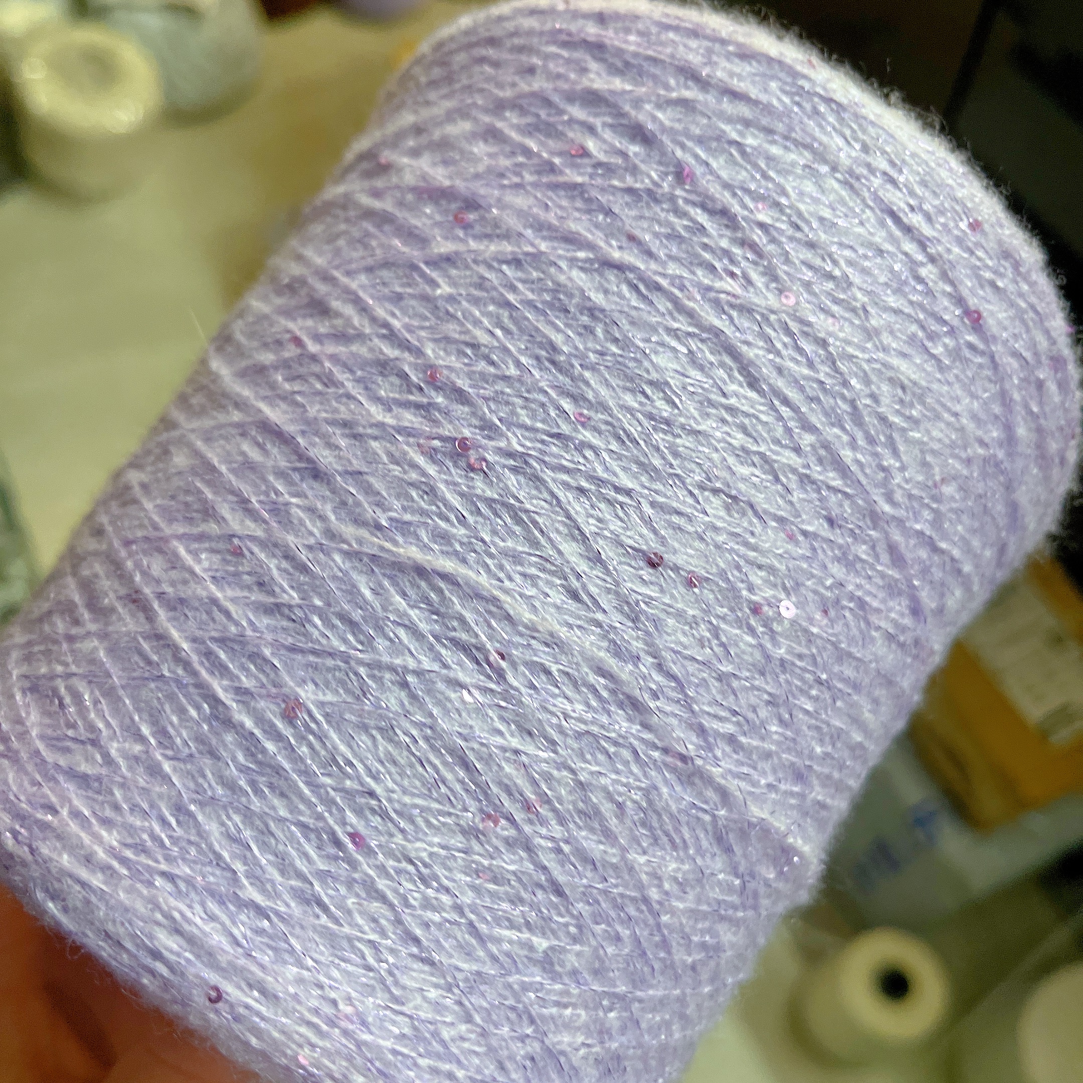 进口亮片珠片马海毛羊毛混纺柔软贴身不掉毛手编机织毛衣围巾500g