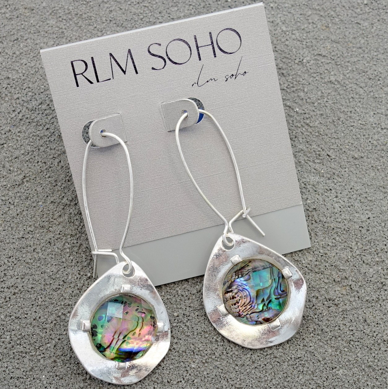 拉睦RLM SOHO幻彩鲍贝度假摄影宴会派对设计师腔调文艺范耳环坠饰