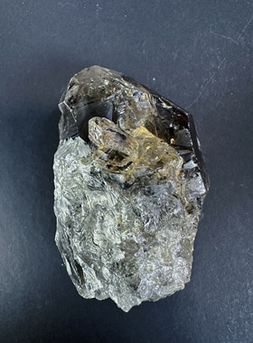 天然茶闪灵原石摆件纯天然无优化 85x55x45mm 244g