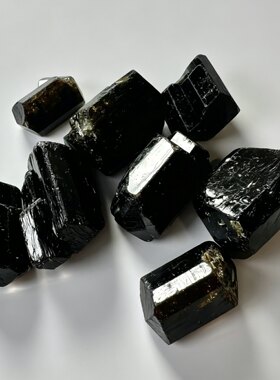 天然水晶尼泊尔黑金碧玺原石 口袋石 一物一图