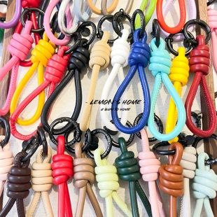 车钥匙扣挂件皮革包挂送女生日礼男小野sp星星人泡玛特zsiga拉布