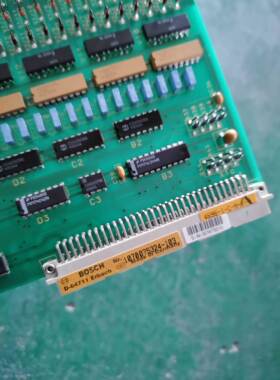 BOSCH博士075325-1017 E24V 1070075324-103拆机实图 询价