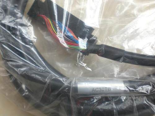 ￥AC30TB 三菱PLC用电缆线询价