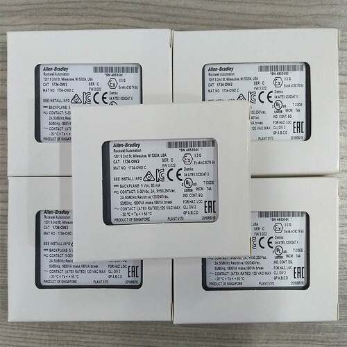1734-IB8S-CC 罗克韦尔 AB Compact PLC模块 1734IB8SCC 全新原装