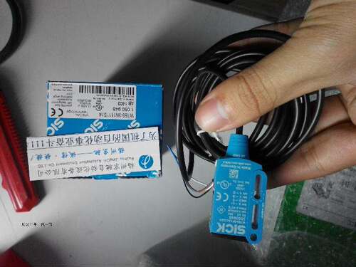 6033213 WTB8-P2111德国SICK西克1050948 WTB9-3N1111S14询价