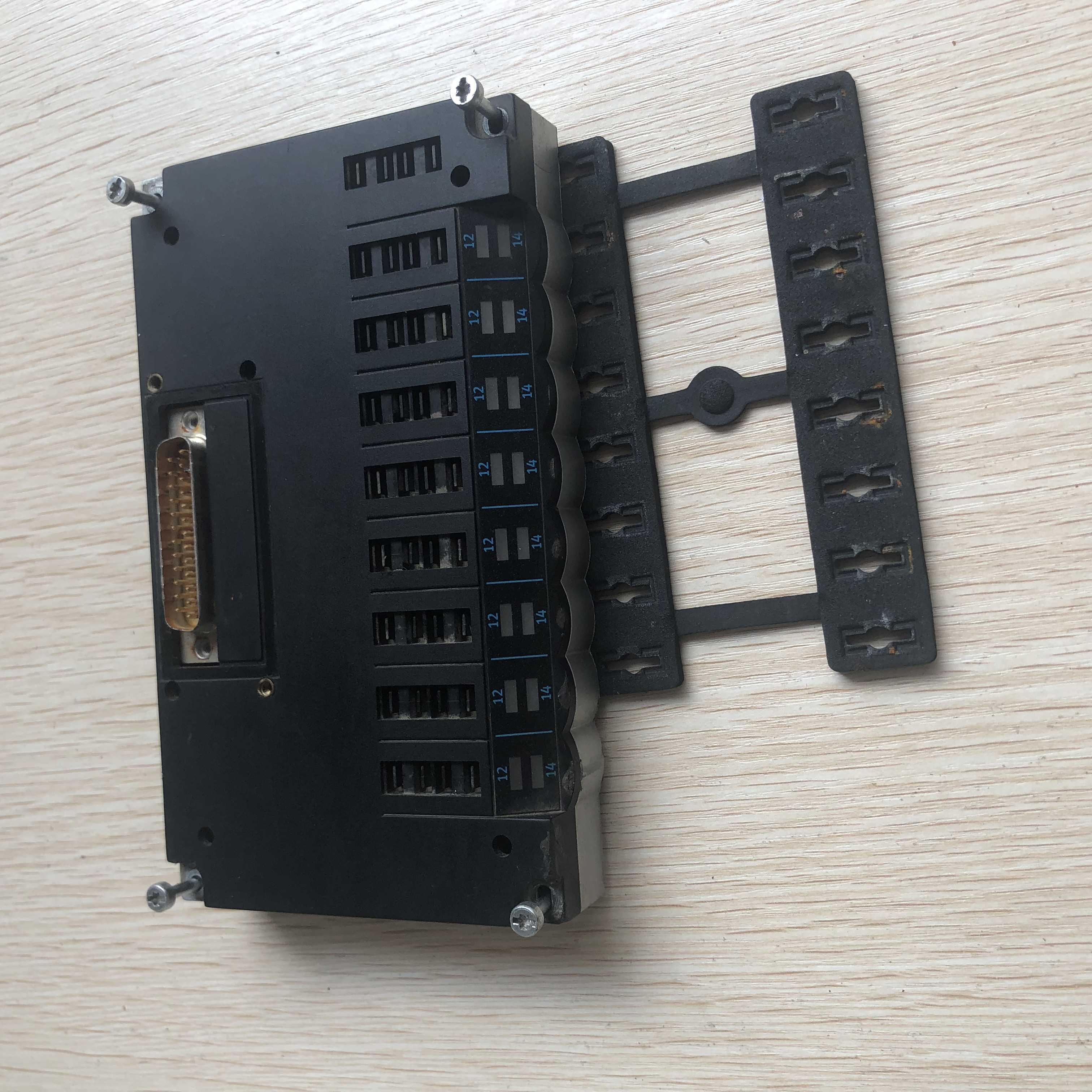 现货促销 原装拆机 FESTO 费斯托 CPV14-GE-MP-8 18265 实物照片