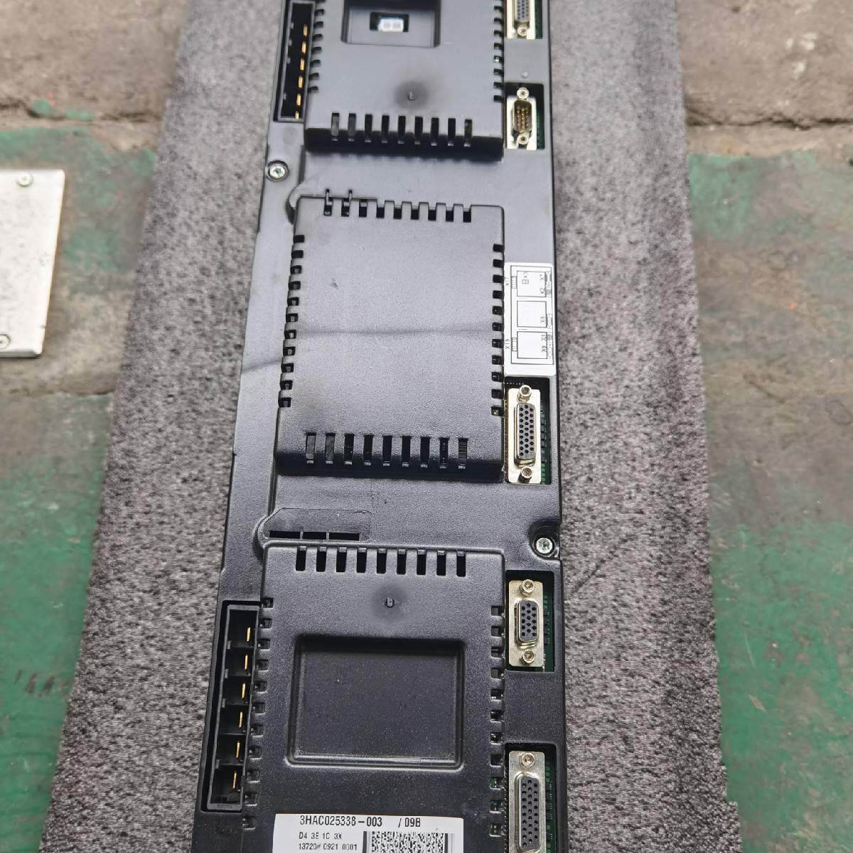 3hac025338-003abb机器人黑色驱动器询价