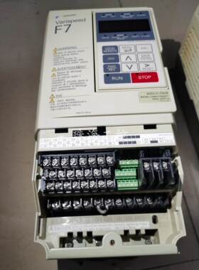 安川F7/0.75-5.5KW变频器CIMR-F7A/F7B40P7/1P5/2P2/3P7/5P5包好